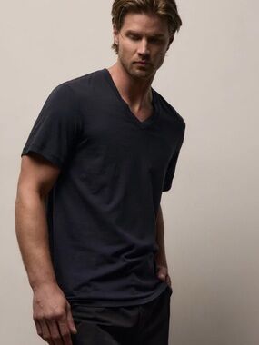 James Perse Short Sleeve V Neck Shirt Tee - Deep